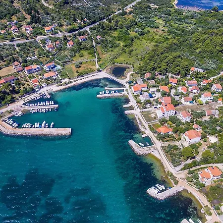 Apartment Awesome In With House Sea View